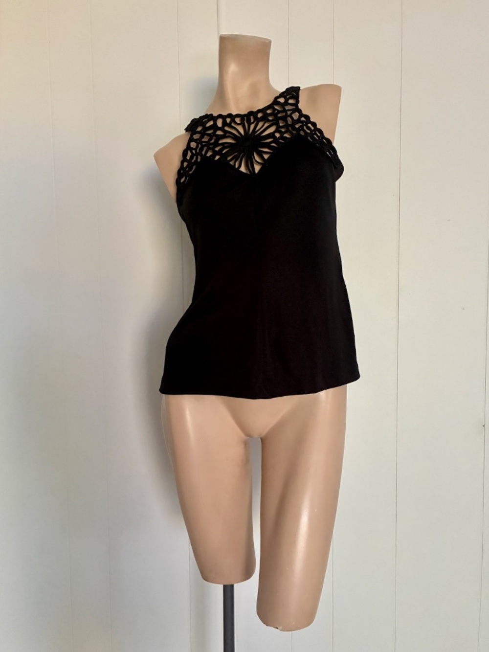 VTG 1970s Black Cut Out Lace Sleeveless Blouse Sz M